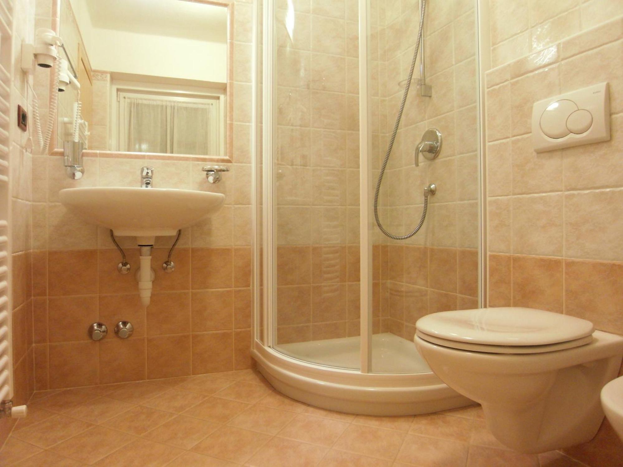 Hotel L'Ideale Moena Bagian luar foto